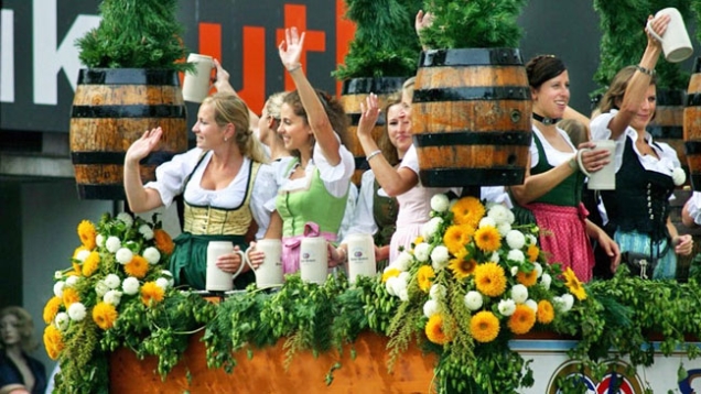 Caracter�stica escena del multitudinario Oktoberfest de M�nich.