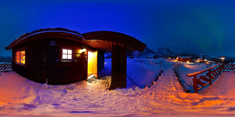 La noche cae sobre las Islas Lofoten.