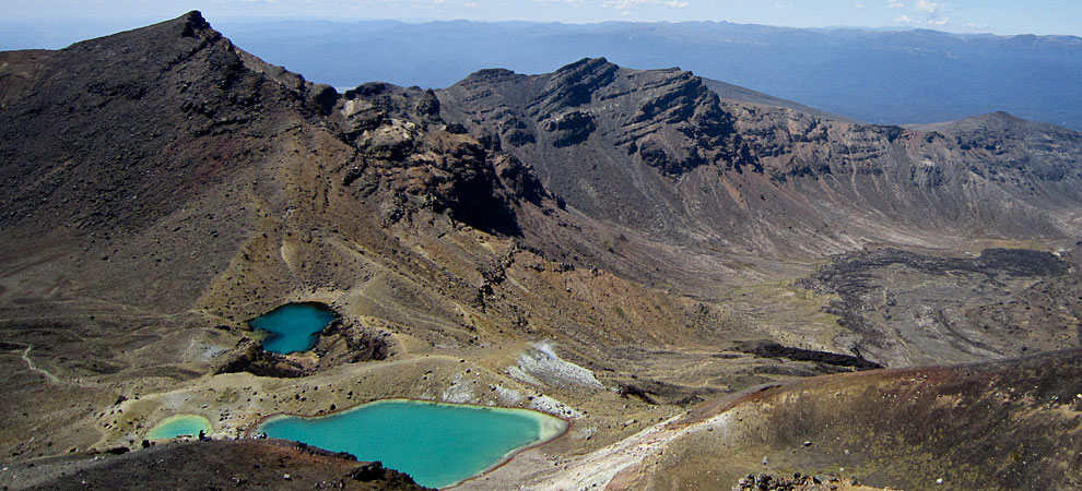 Vista del lago Esmeralda desde el Cráter Rojo.