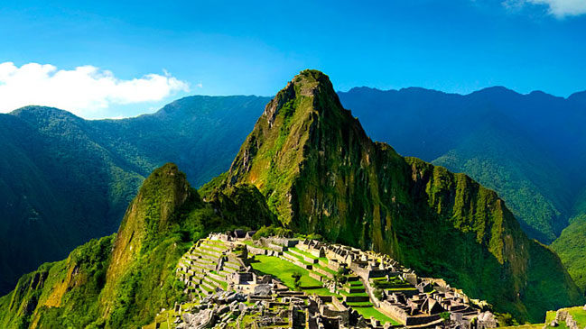 La famosa imagen de Machu Picchu ilustra las principales guías y postales sobre Perú. Fotografía: Shutterstock
